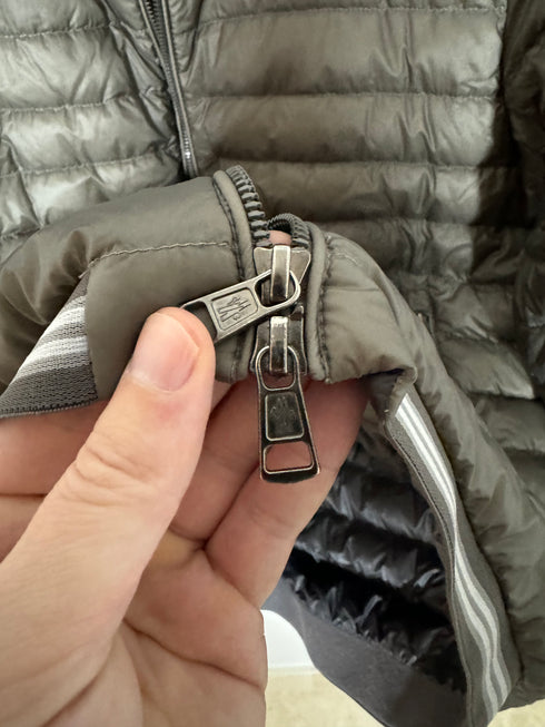 Moncler Jacket David size 3 grey